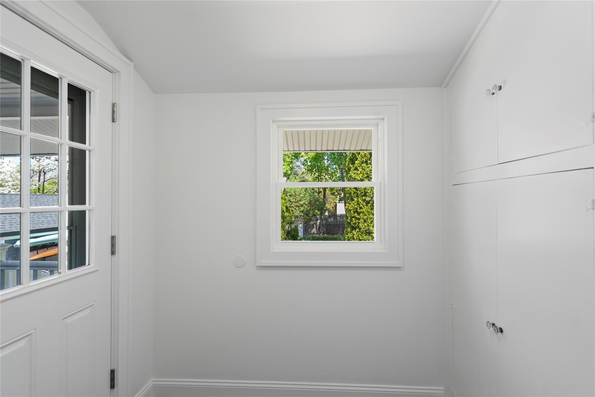 25 Fairmount Street, Huntington, New York image 8