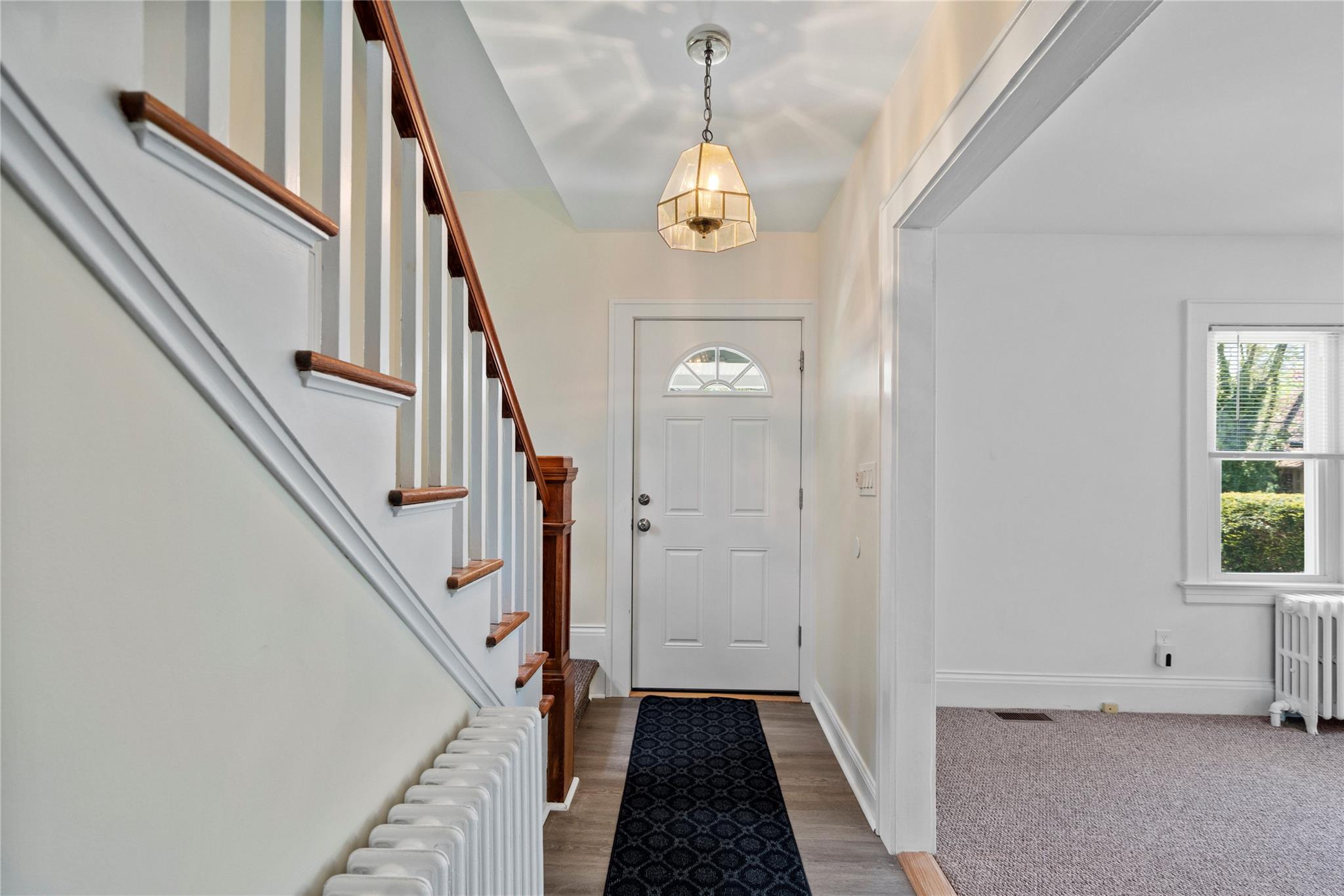 25 Fairmount Street, Huntington, New York image 2