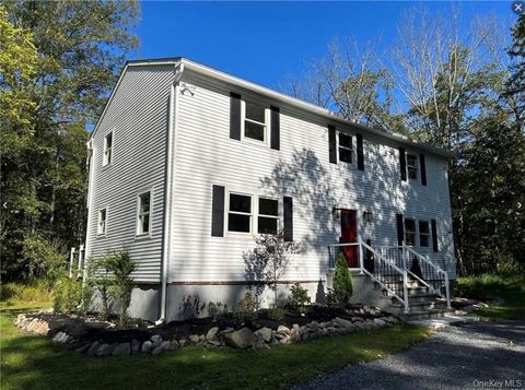 Homes For Sale - 30 Daly Road<br/> Middletown, NY 10940