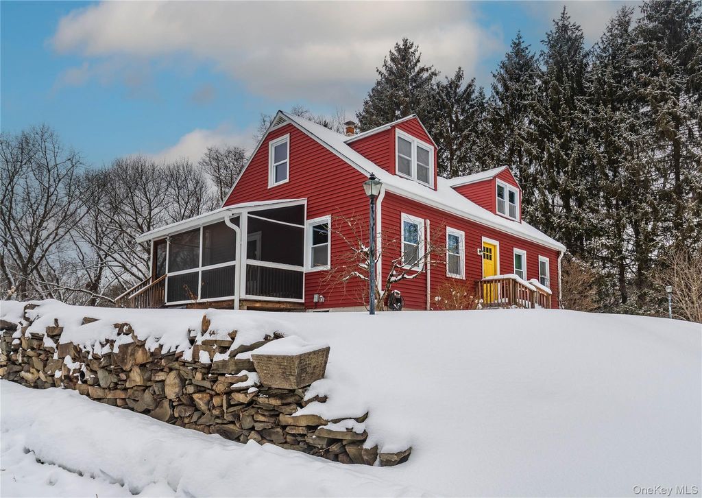 Photo of 41 Ulster Avenue, Ulster Park, NY 12487 (MLS # 959096)