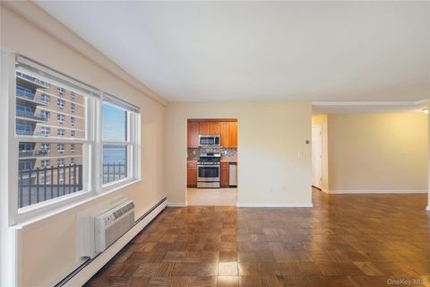Apartment For Rent - 101 Gedney Street #2H<br/> Nyack, NY 10960