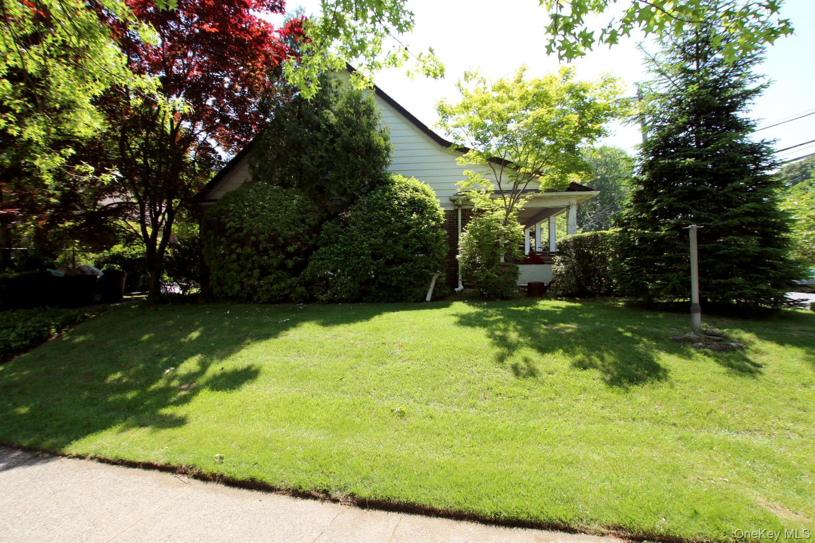82-04 188th Street - Photo 3