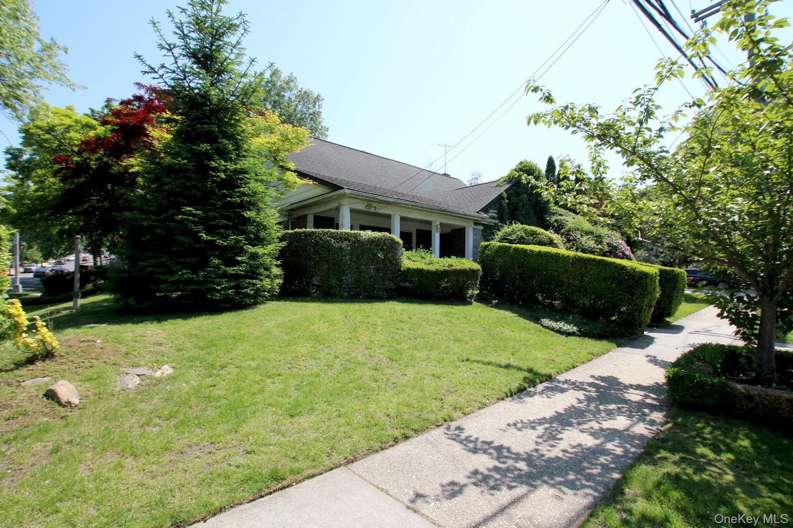 82-04 188th Street - Photo 4