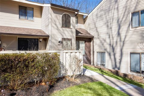Condo For Sale - 154 Birchwood Road<br/> Coram, NY 11727