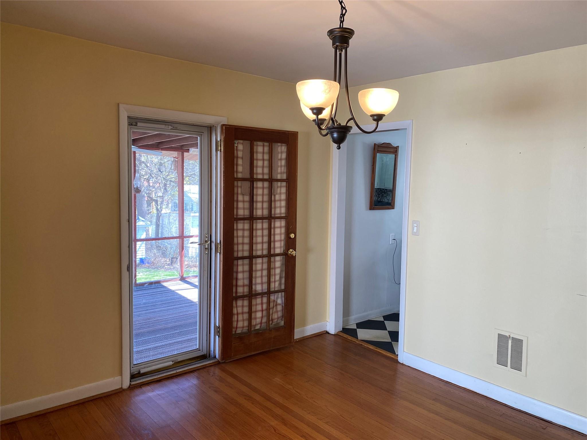 148 Hooker Avenue, Poughkeepsie, New York image 8