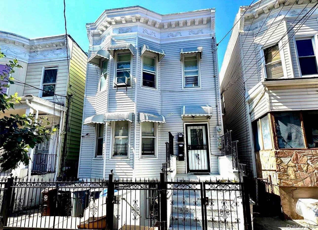 Photo 1 of 1 — 3747 Olinville Avenue, Bronx, NY 10467