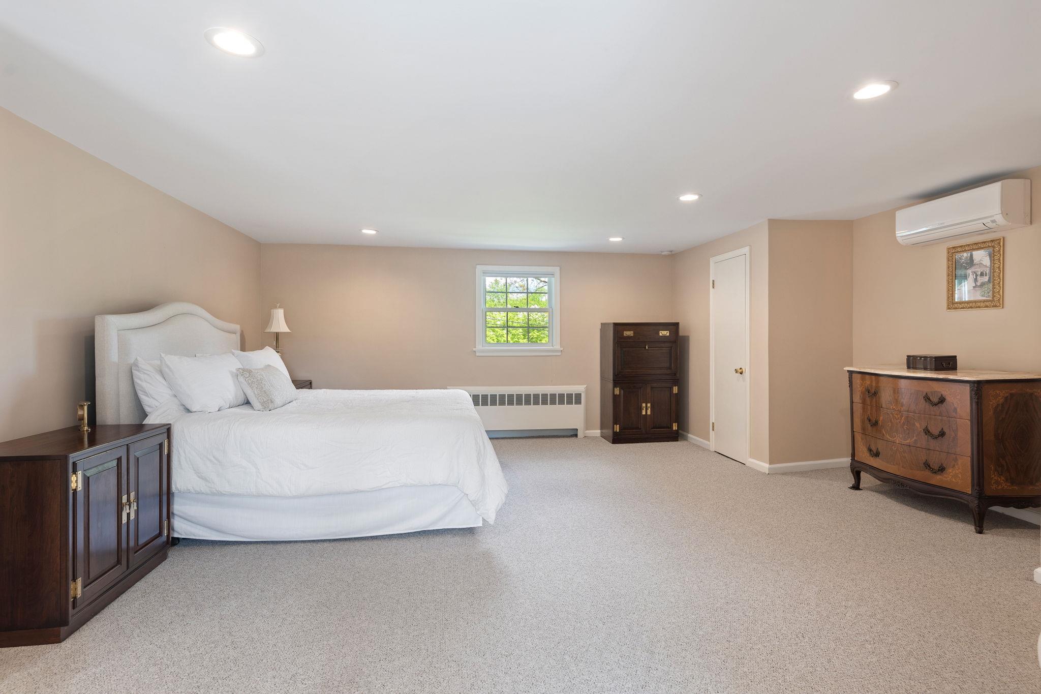 12 Pond Hill Road, Chappaqua, New York image 18