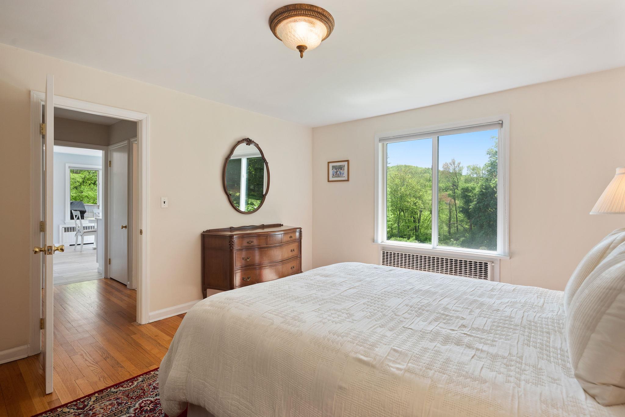 12 Pond Hill Road, Chappaqua, New York image 14