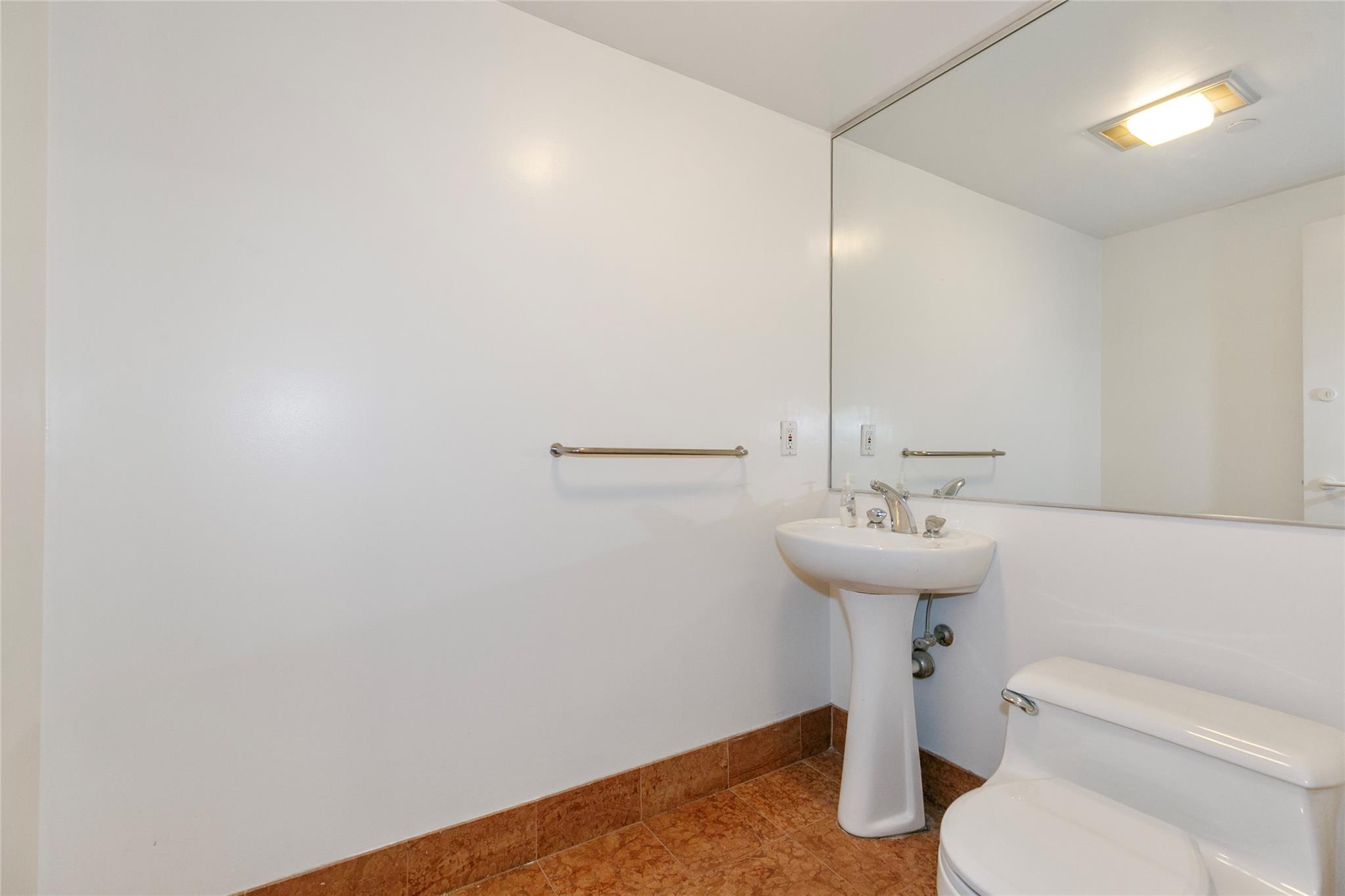 100 Cuttermill Road #2-C, Great Neck, New York image 19