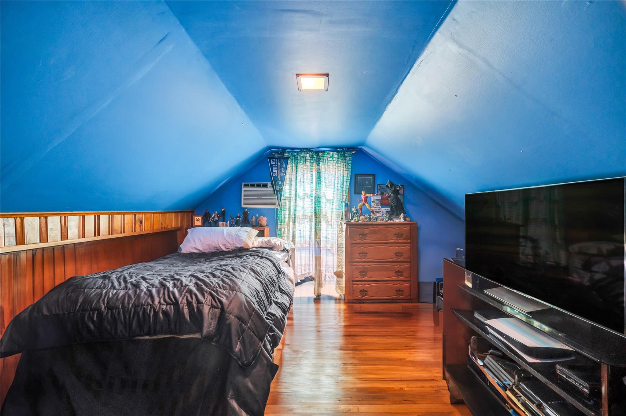 21 Linden Boulevard, Hicksville, New York image 10