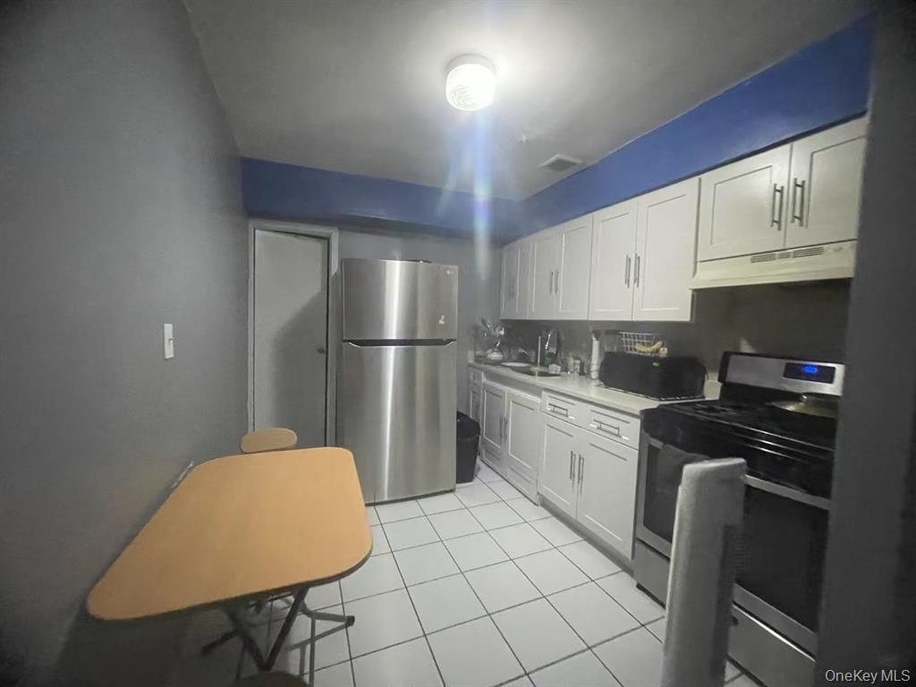 57-25 Waldron Street