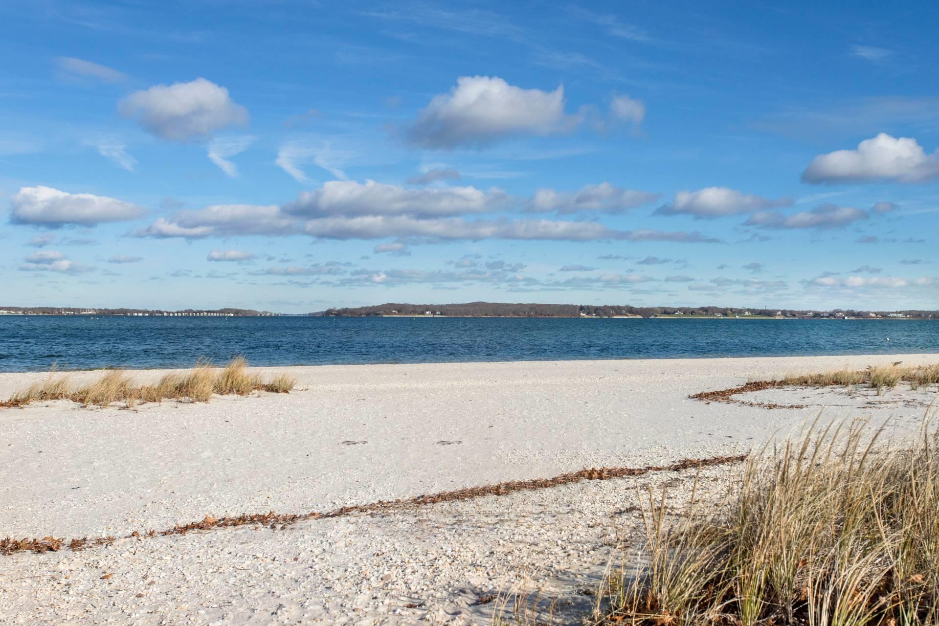 570 N North Bayview Road, Southold, New York image 12