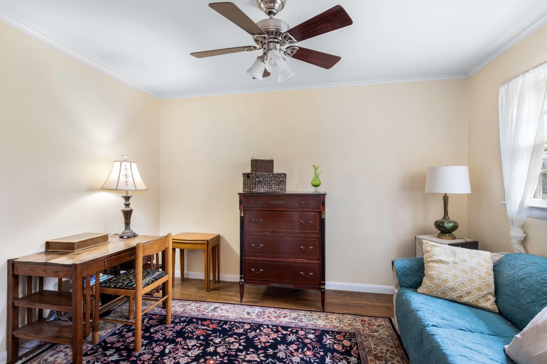 570 N North Bayview Road, Southold, New York image 6