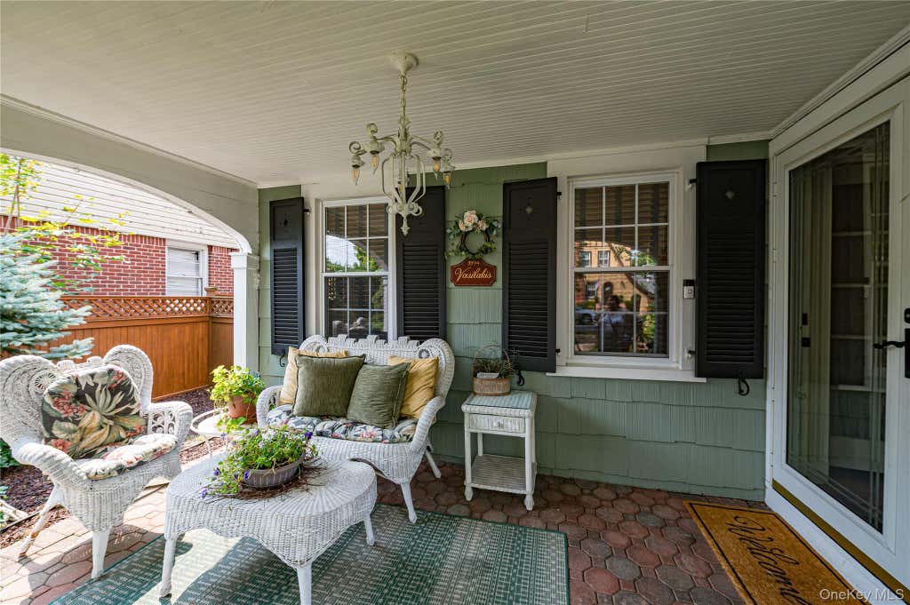 Photo of 3994 Park Avenue, Seaford, NY 11783 (MLS # 1037859)