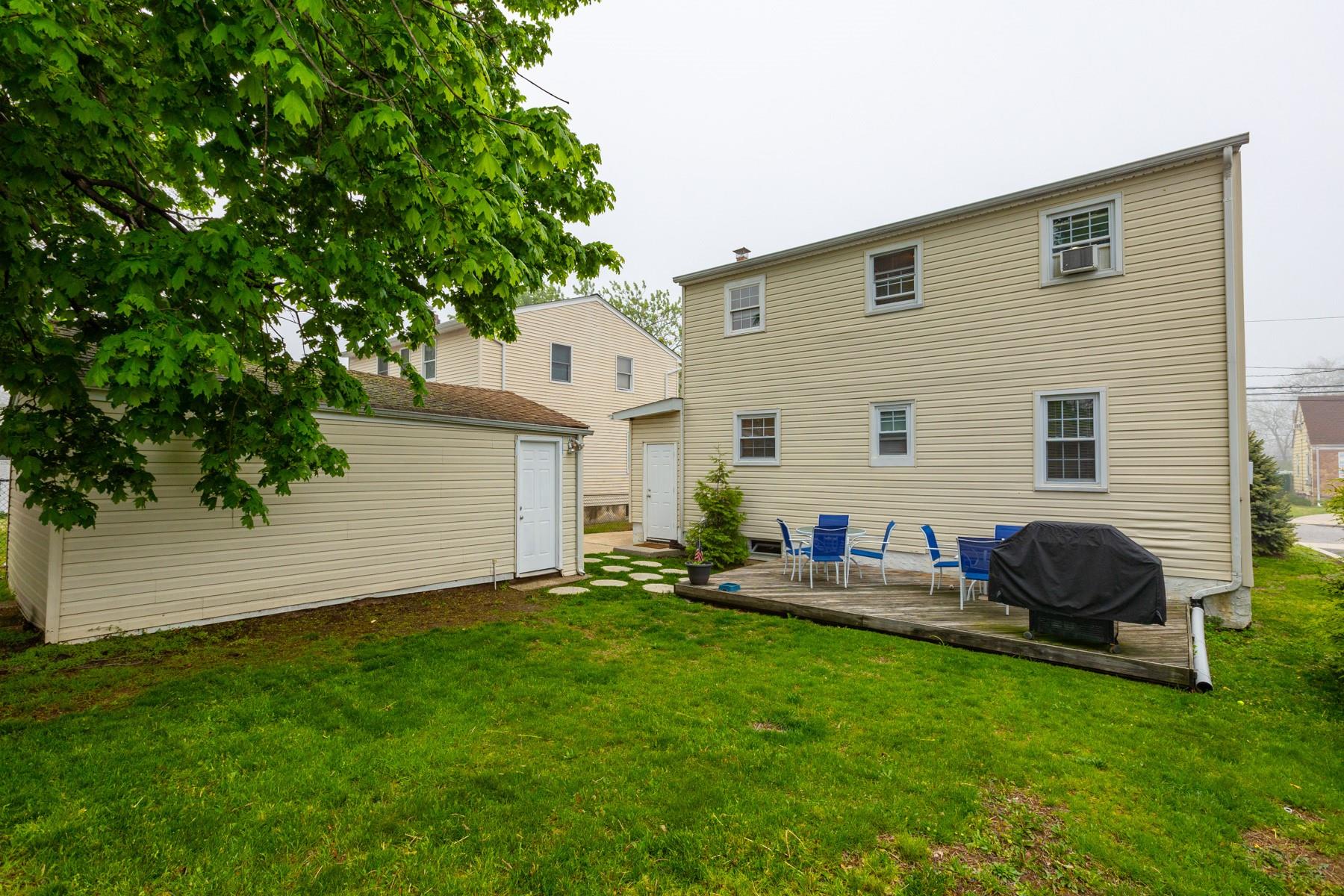 257 South 11th Street Street, Lindenhurst, New York image 18