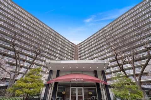 61-15 97th Street 2D Rego Park NY 11375