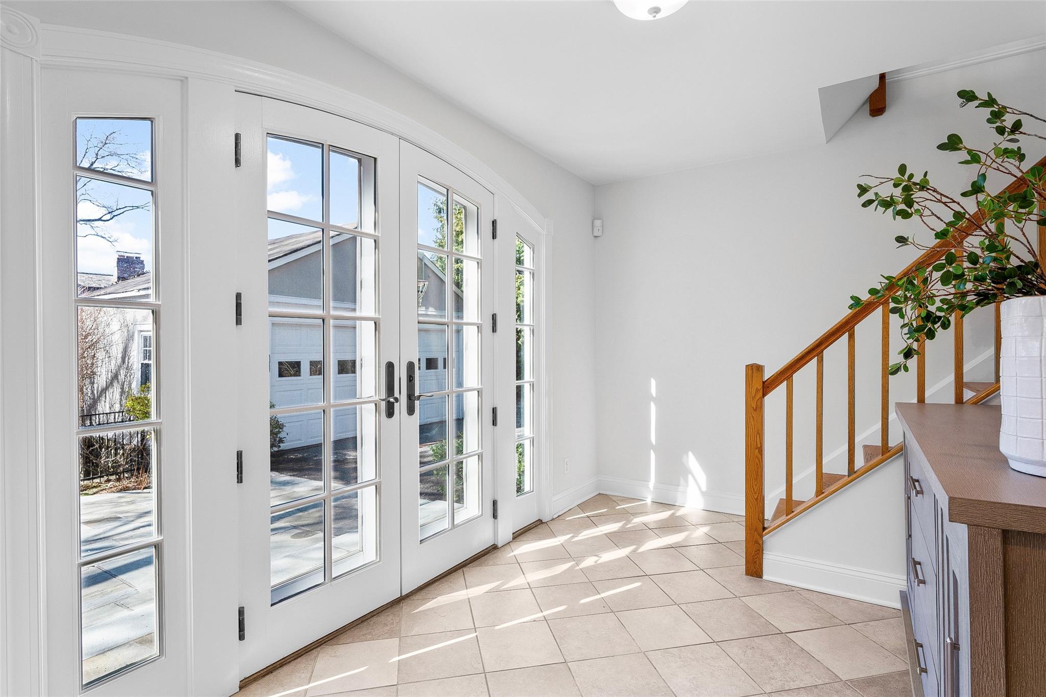 221 Corlies Avenue, Pelham, New York image 28