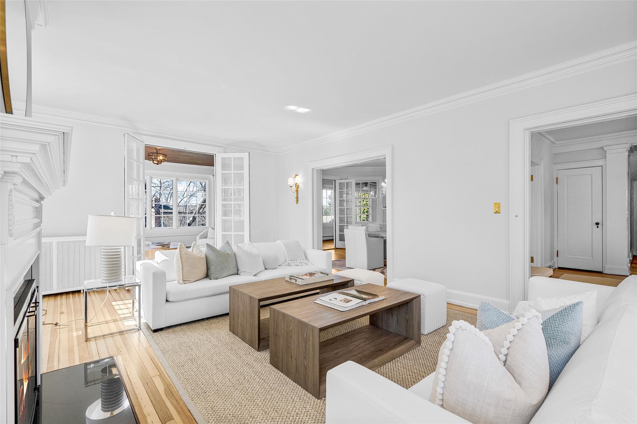 221 Corlies Avenue, Pelham, New York image 6