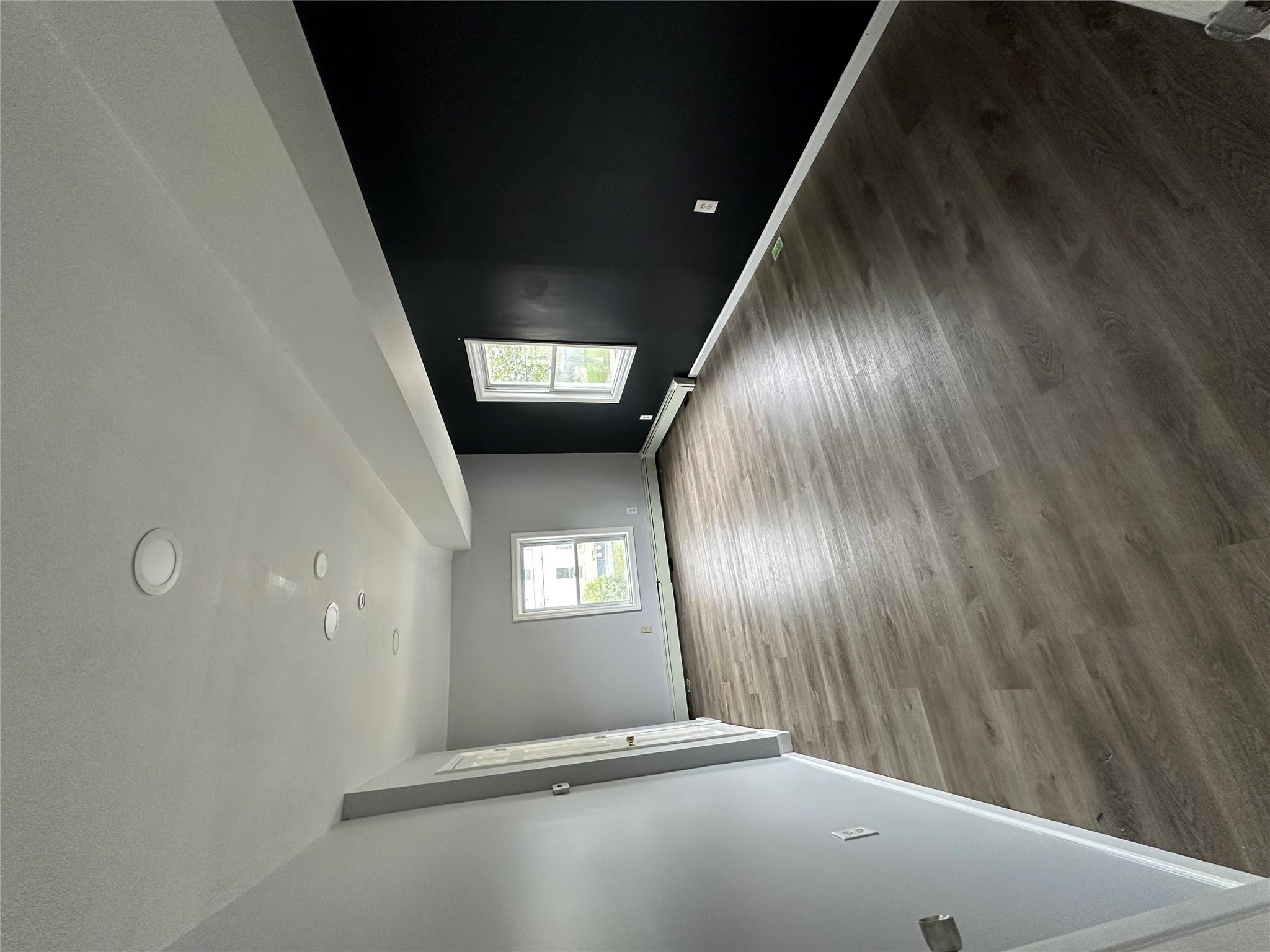 Poughkeepsie, New York 12601, United States, 1 Bedroom Bedrooms, ,1 BathroomBathrooms,Residential,Active,137430