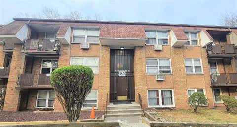 Featured picture for the property 840972