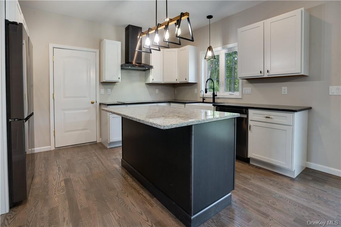 10 Red Oaks Mill Road