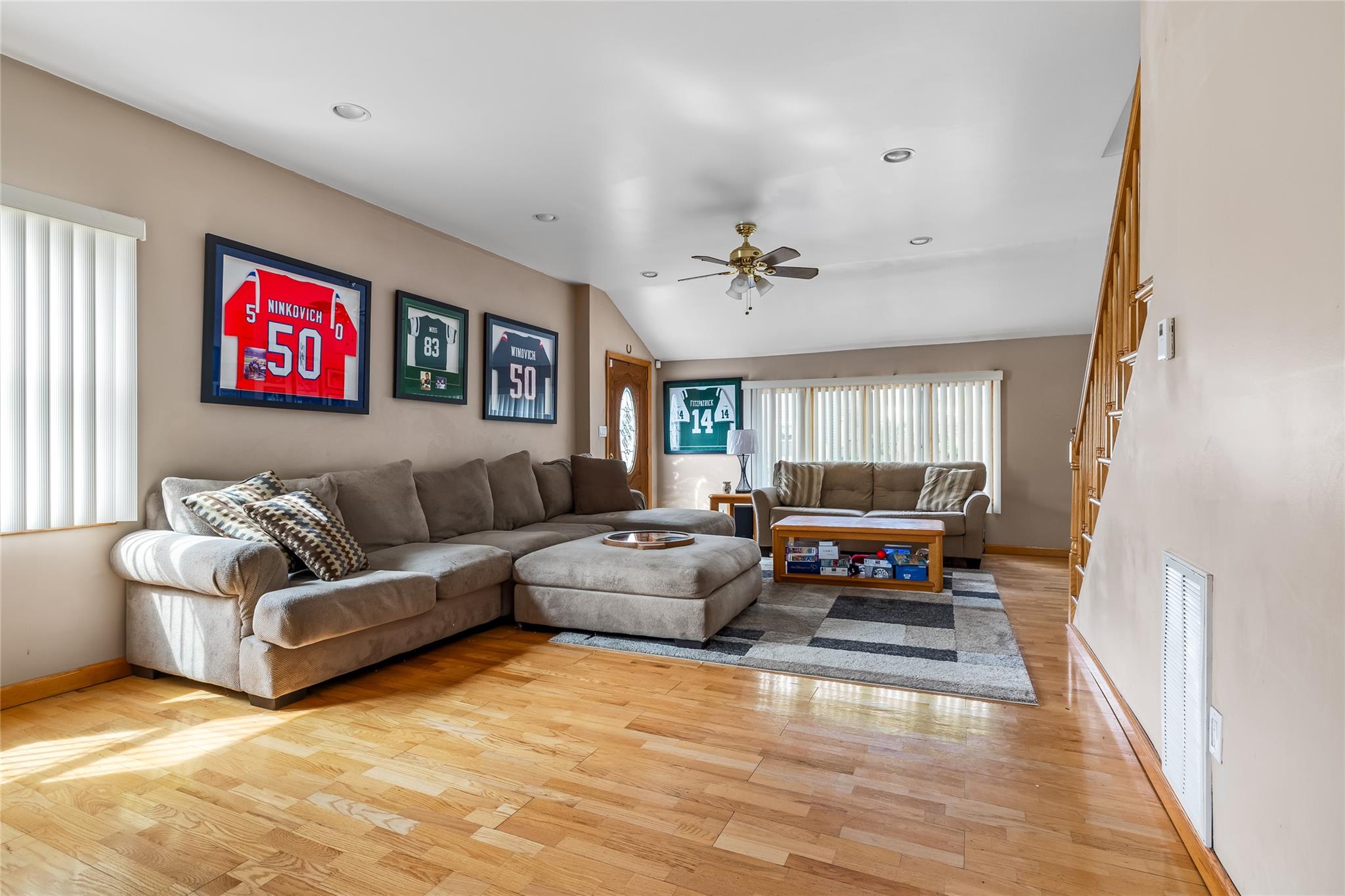 366 S 7th Street