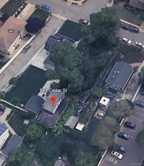 523 Cedar Street West Hempstead NY 11552