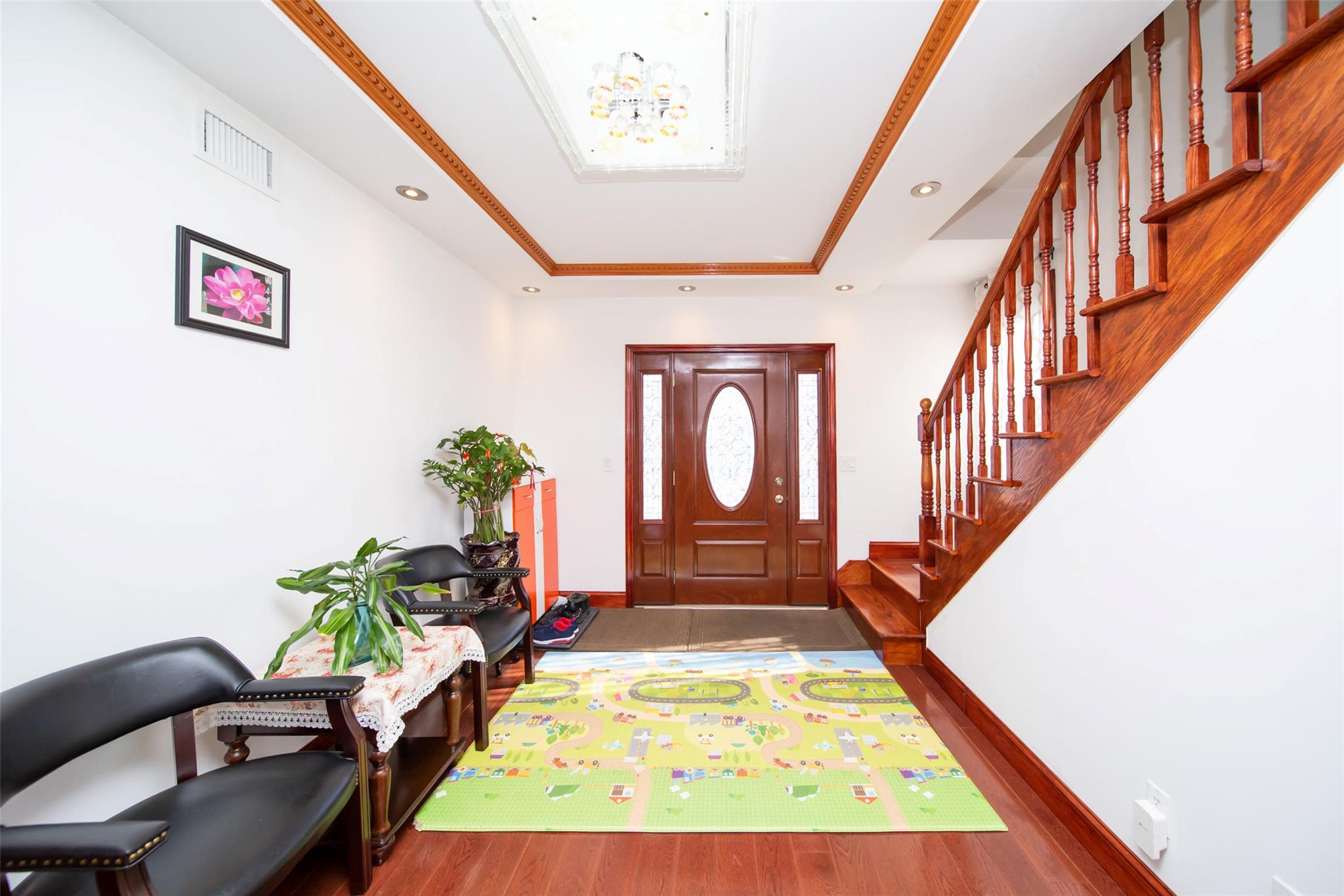 56-18 187th Street, Fresh Meadows, New York image 2