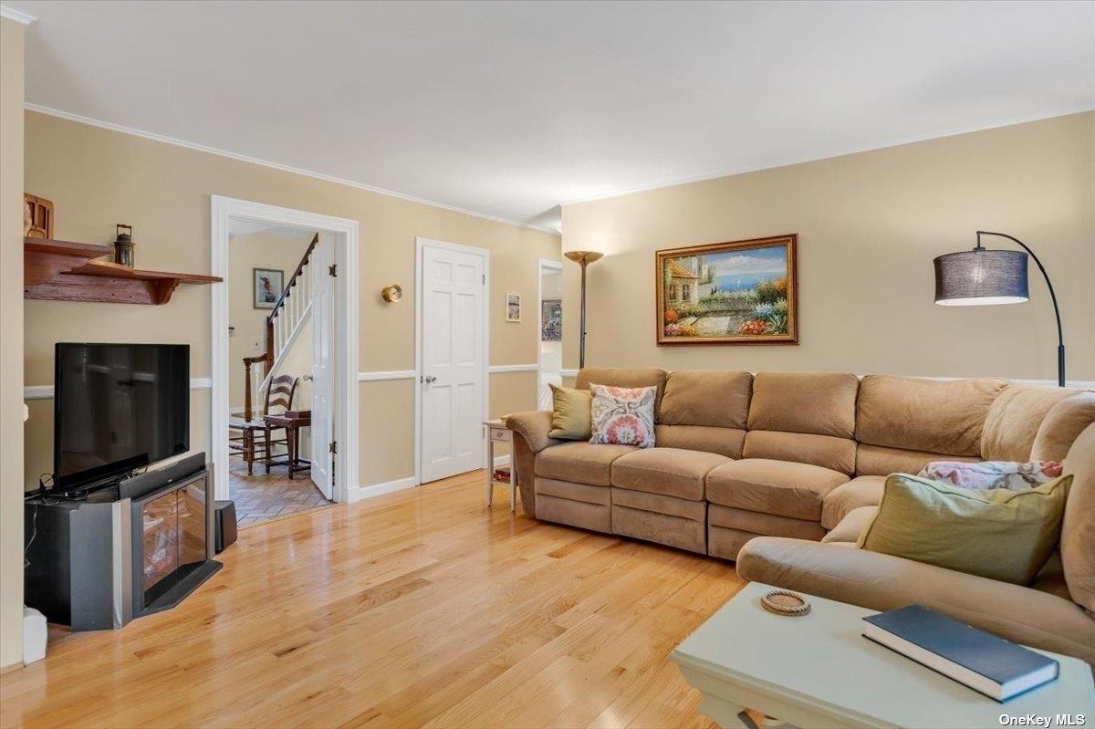 2500 Ole Jule Lane, Mattituck, New York image 6