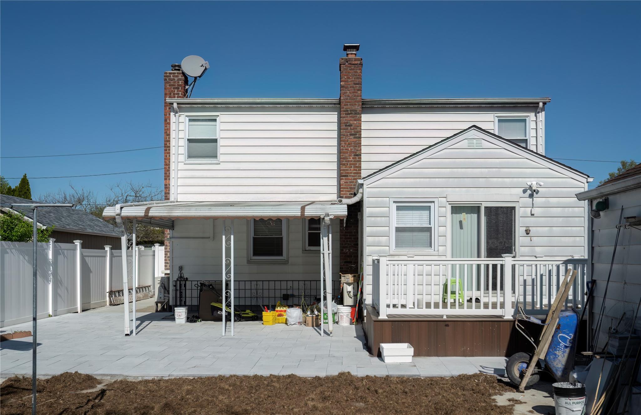 106 Parkview Street, Plainview, New York image 35