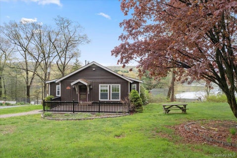 Homes For Sale - 4 Beachway Drive<br/> Holmes, NY 12531