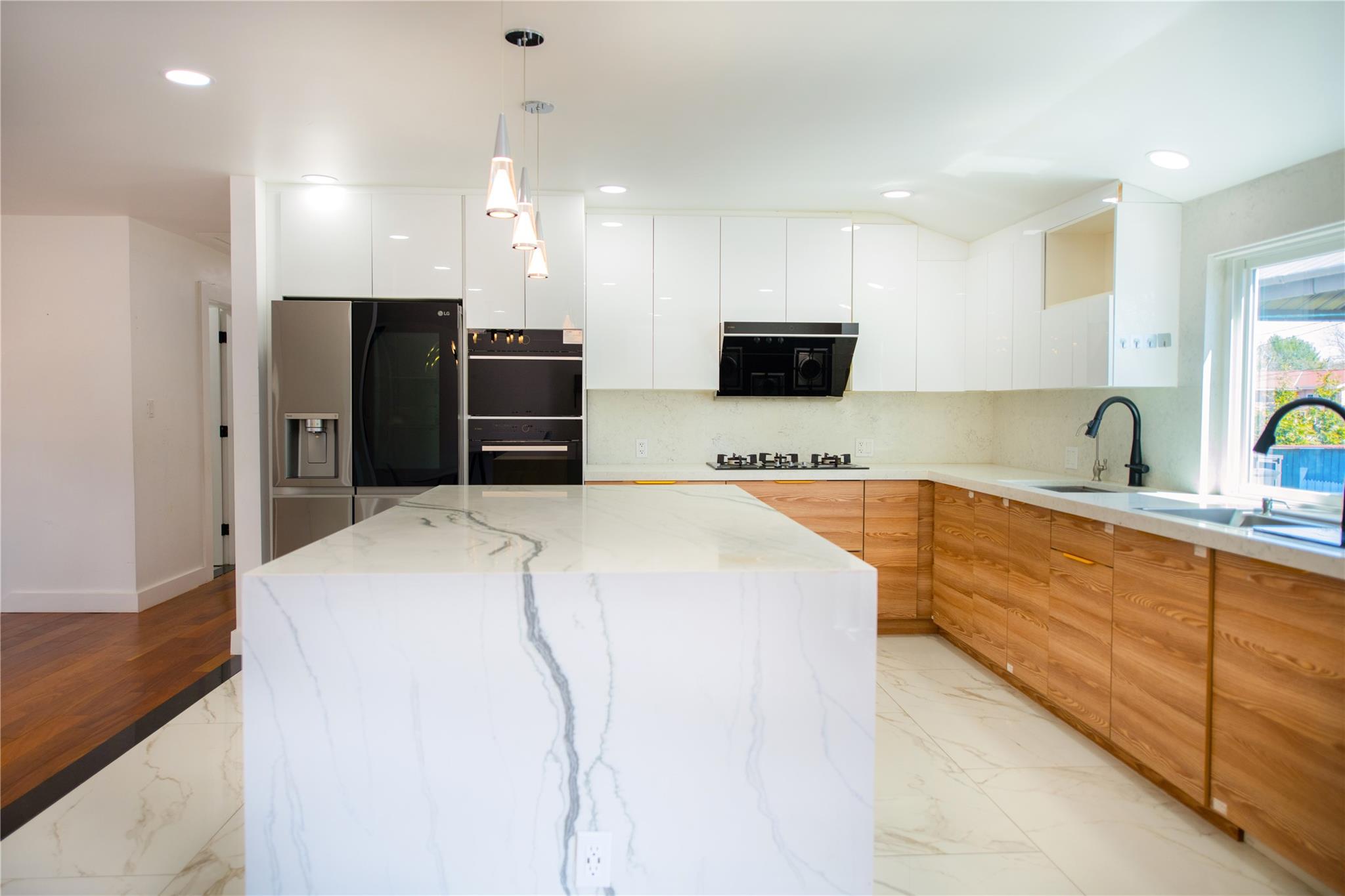 3 Katonah Place, Dix Hills, New York image 4