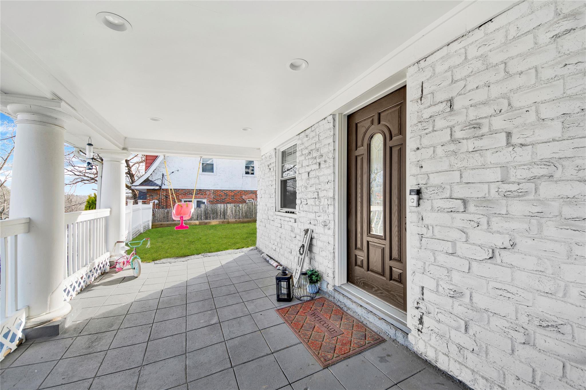 40 Mersereau Avenue, Mount Vernon, New York image 3
