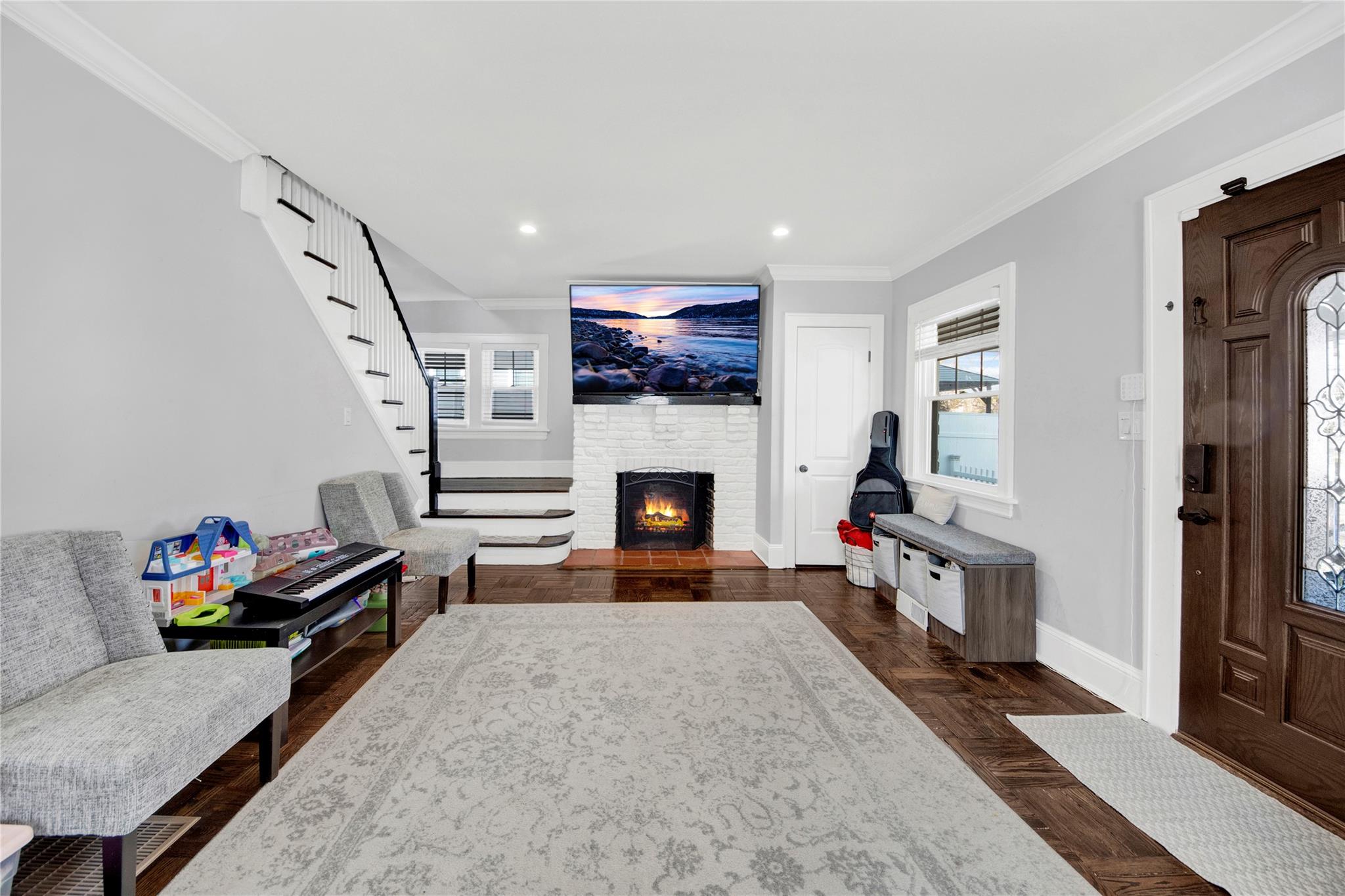 40 Mersereau Avenue, Mount Vernon, New York image 4