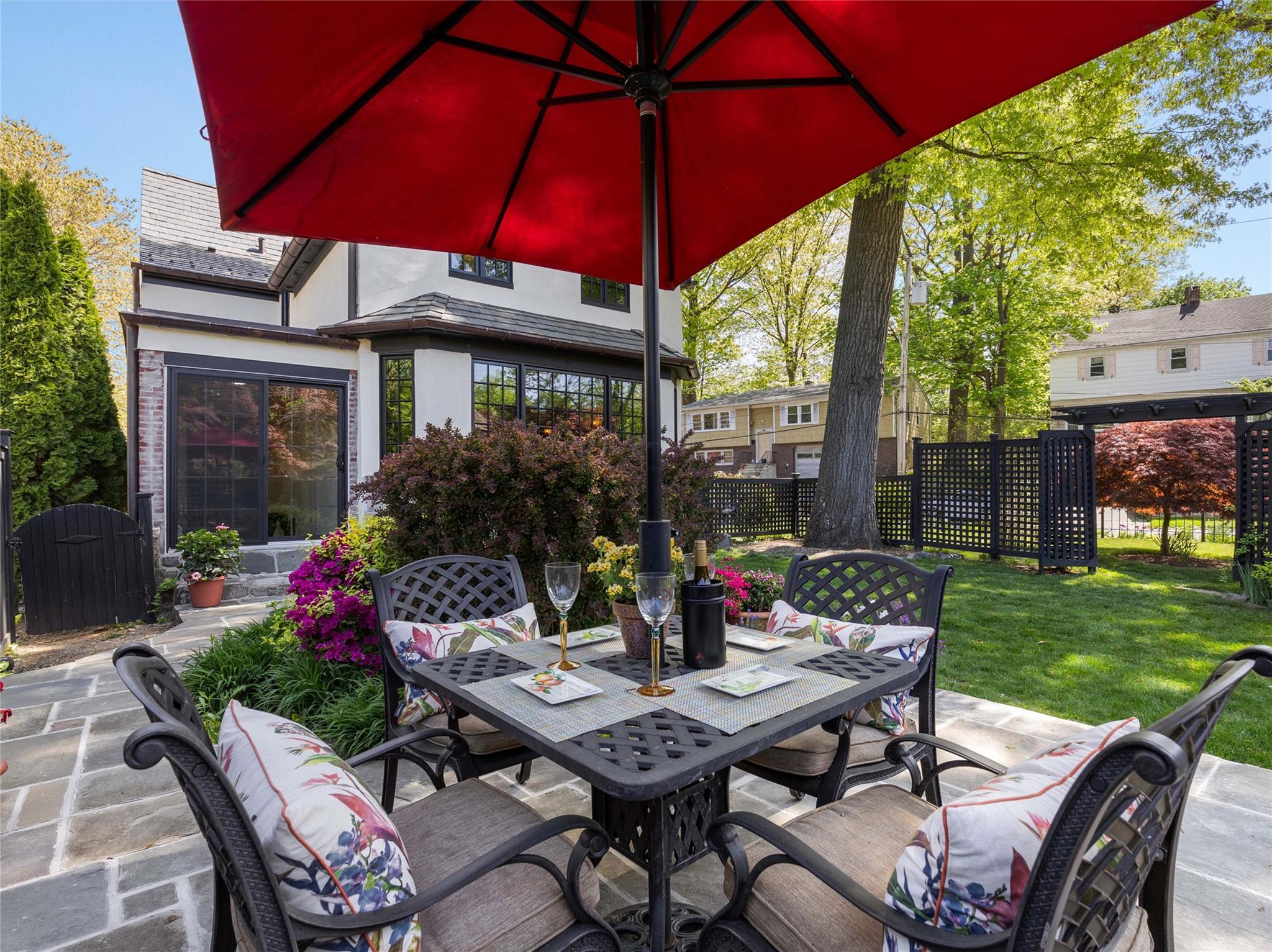 26 Parkway East Road, Mount Vernon, New York image 31