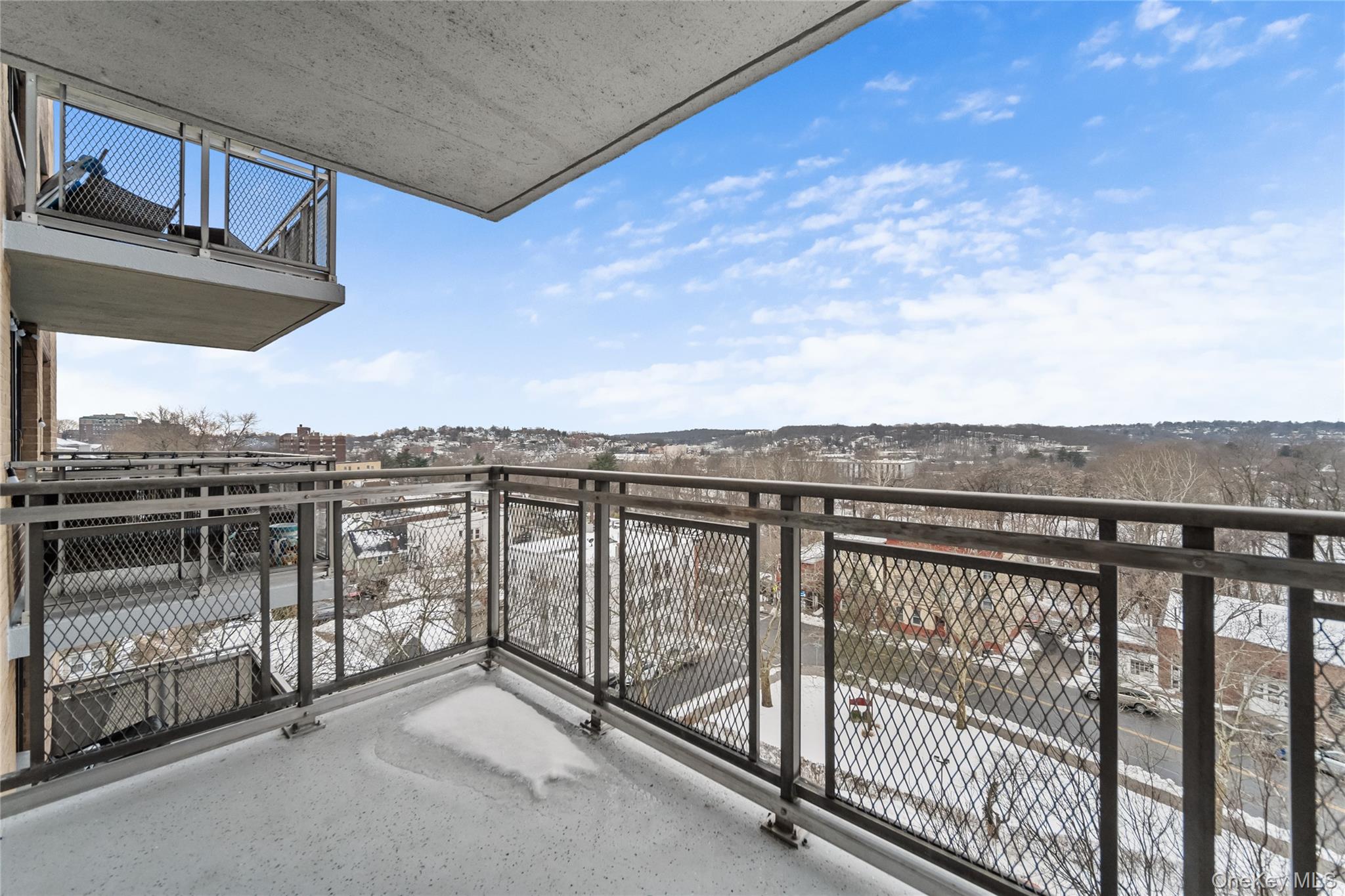 155 Ferris Avenue 8K