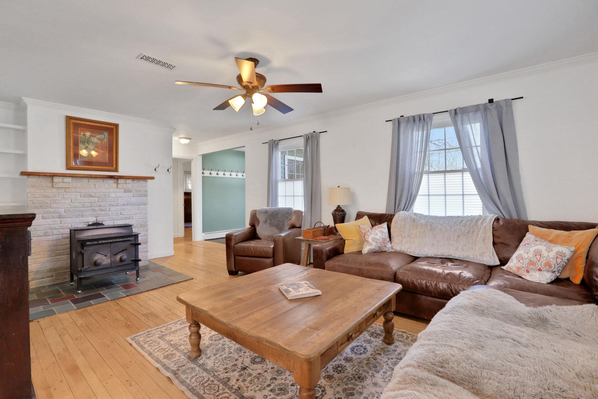 412 Sepasco Center Street, Rhinebeck, New York image 10