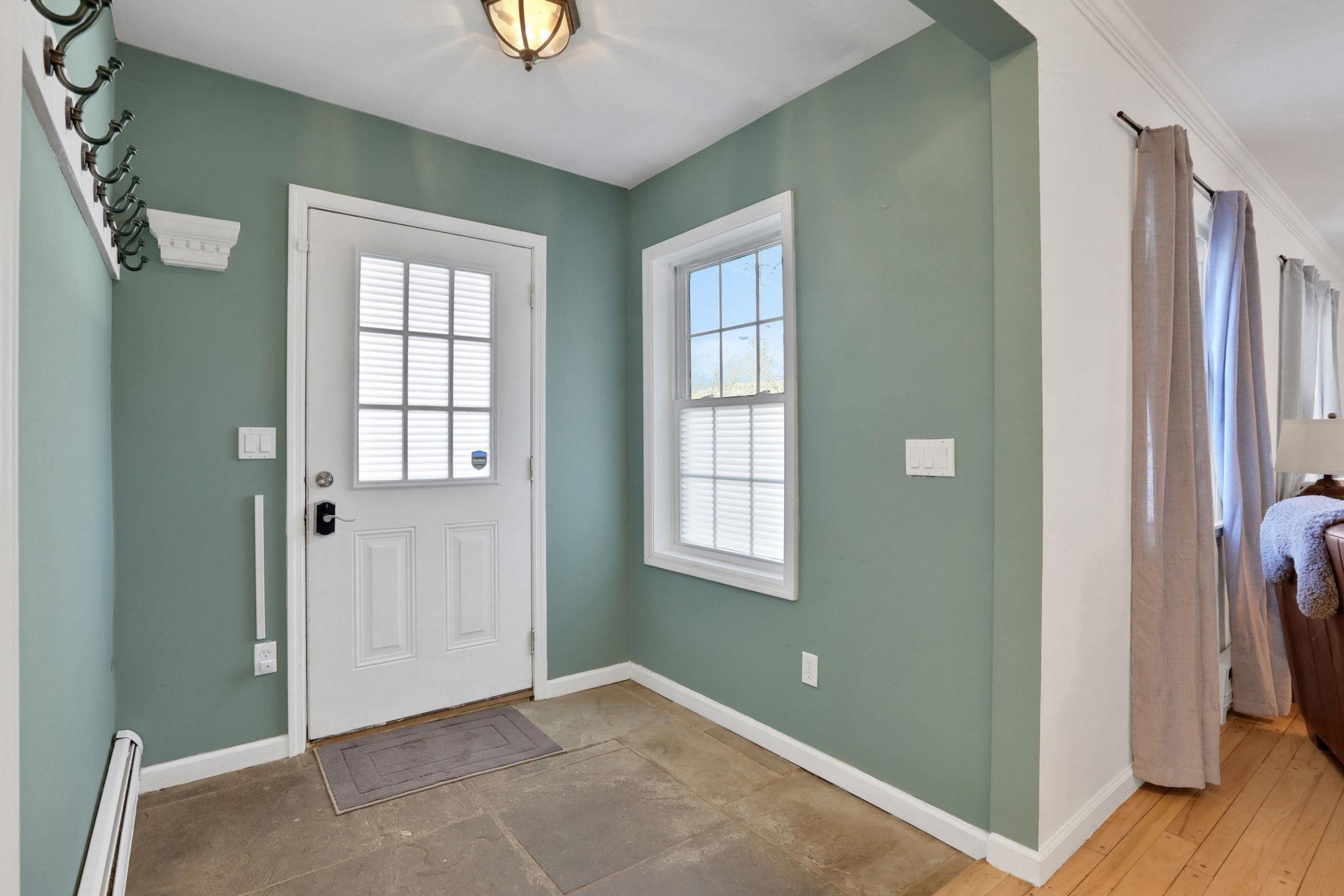412 Sepasco Center Street, Rhinebeck, New York image 6
