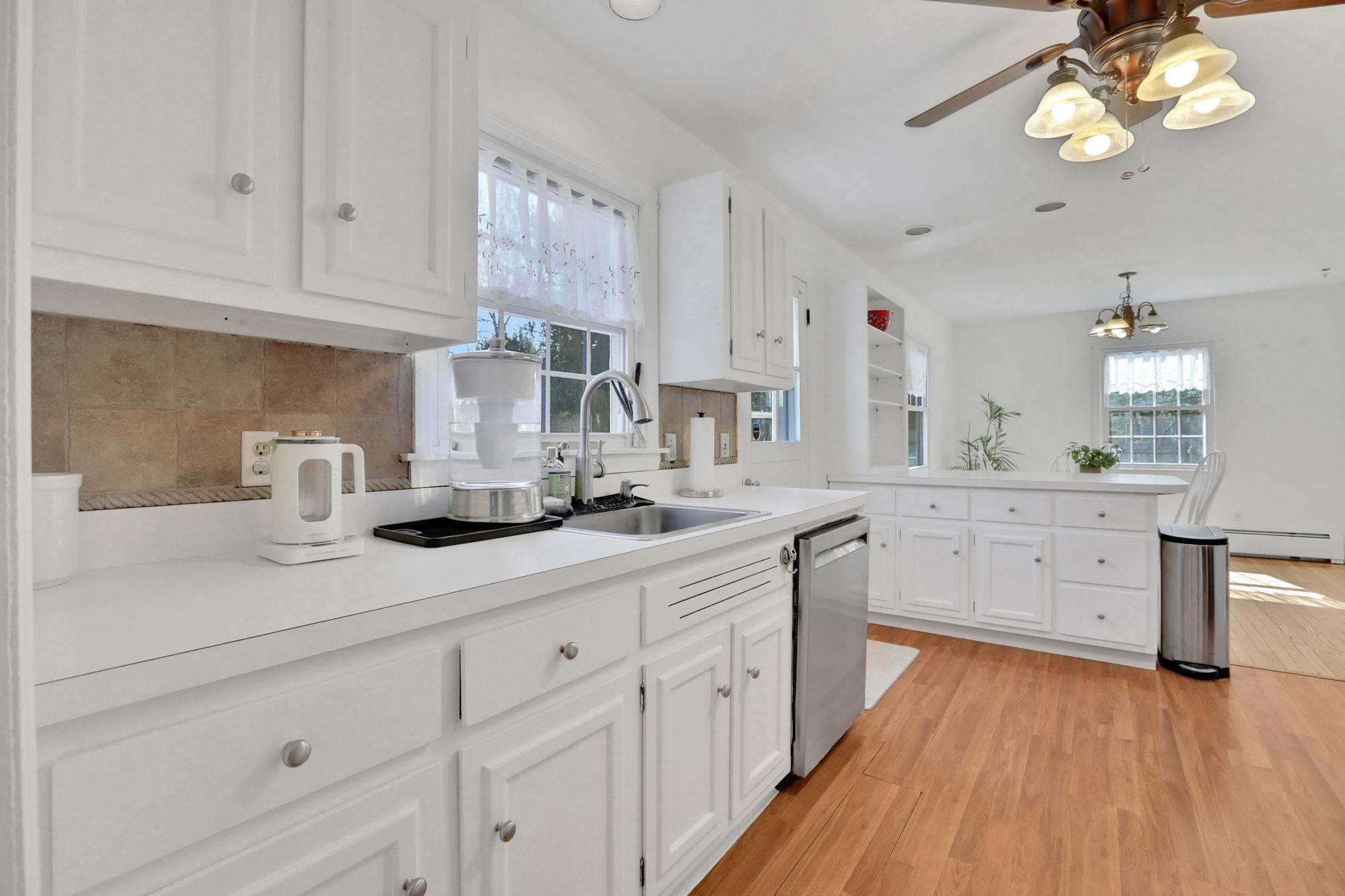 412 Sepasco Center Street, Rhinebeck, New York image 13