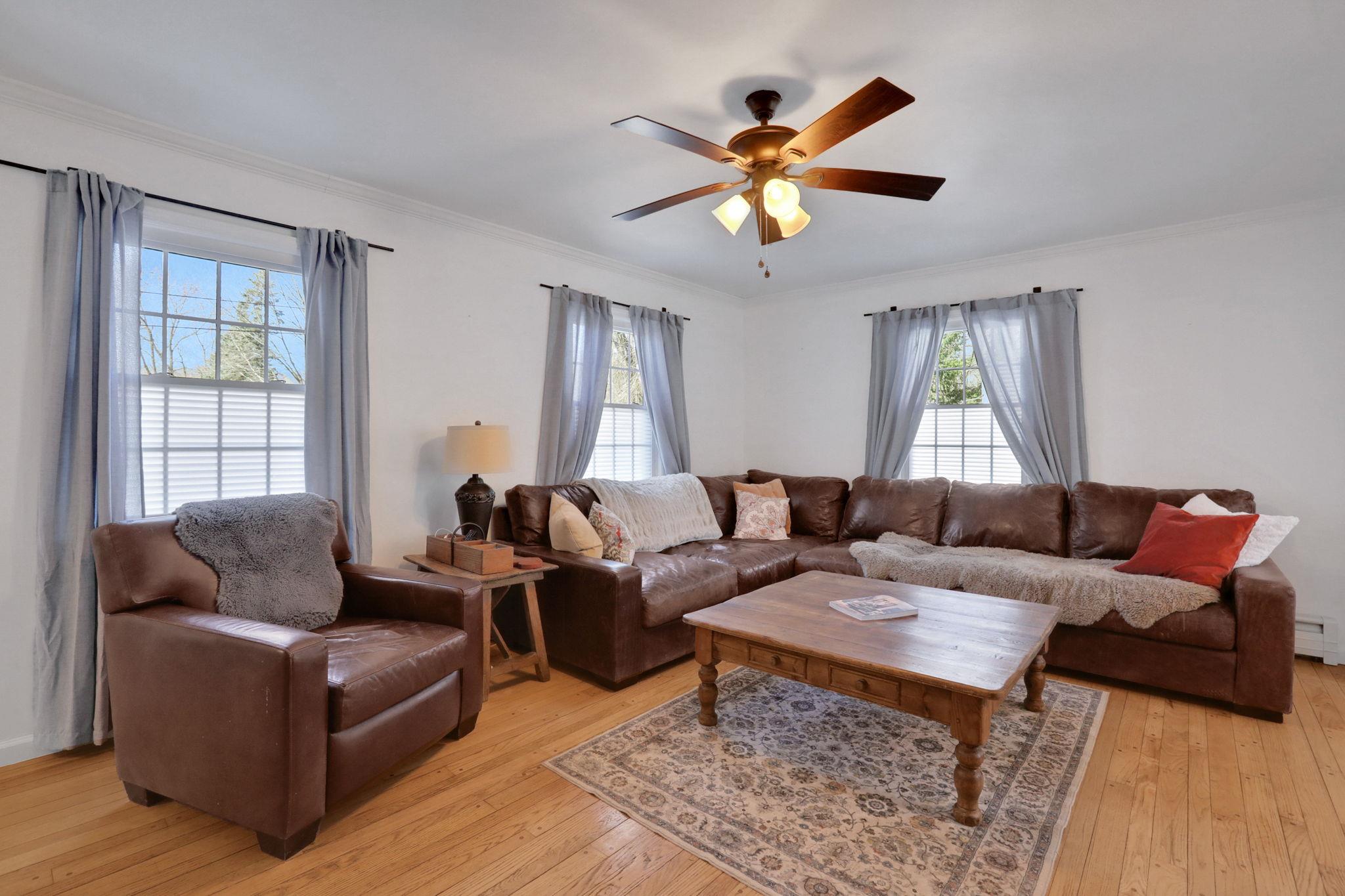 412 Sepasco Center Street, Rhinebeck, New York image 9