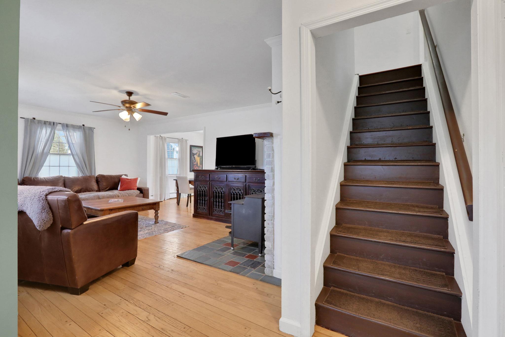 412 Sepasco Center Street, Rhinebeck, New York image 7