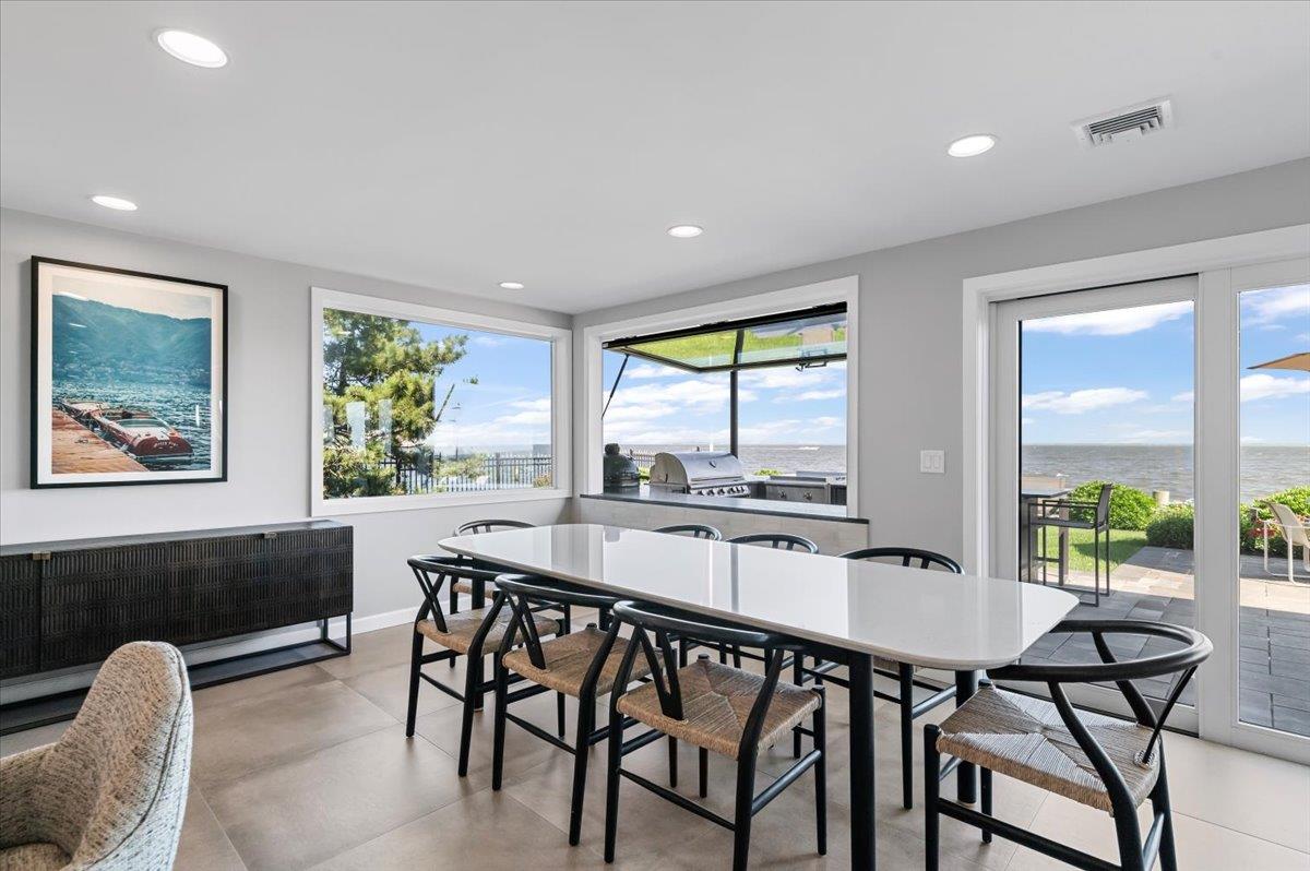 Copiague, New York 11726, United States, 4 Bedrooms Bedrooms, ,4 BathroomsBathrooms,Residential,Active,155236