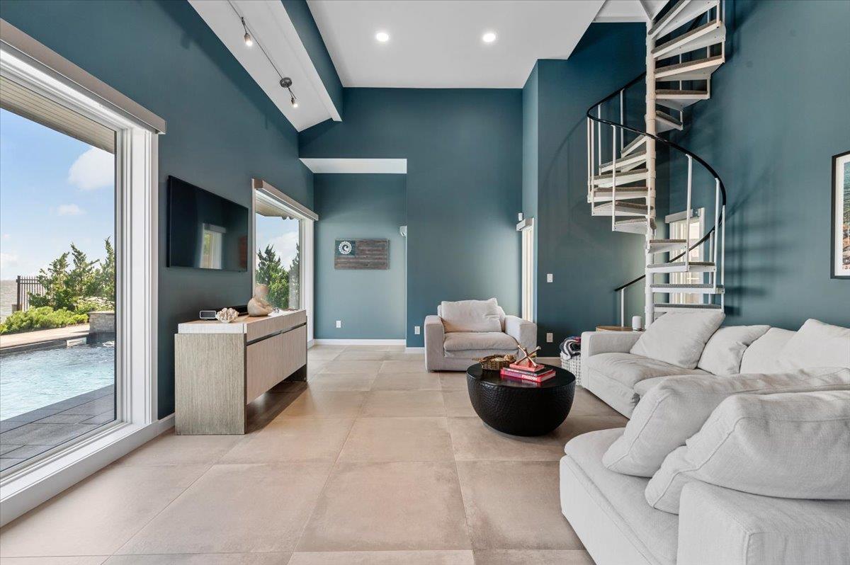 Copiague, New York 11726, United States, 4 Bedrooms Bedrooms, ,4 BathroomsBathrooms,Residential,Active,155236