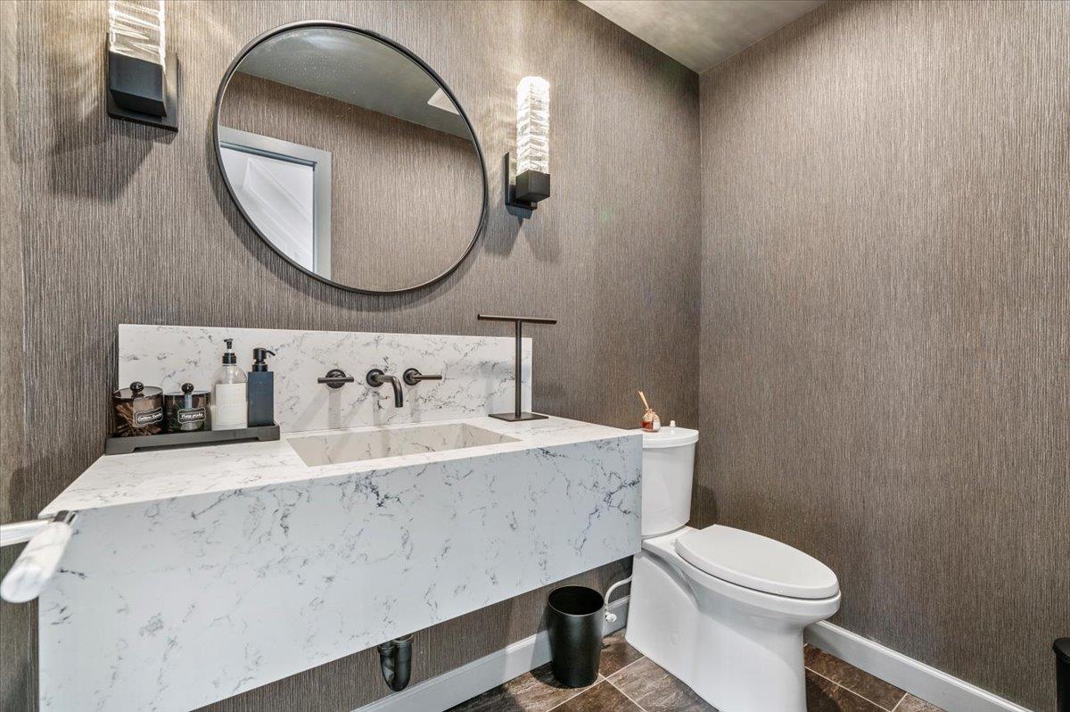 Copiague, New York 11726, United States, 4 Bedrooms Bedrooms, ,4 BathroomsBathrooms,Residential,Active,155236