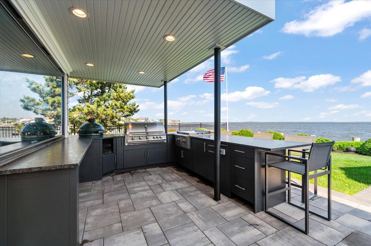 Copiague, New York 11726, United States, 4 Bedrooms Bedrooms, ,4 BathroomsBathrooms,Residential,Active,155236