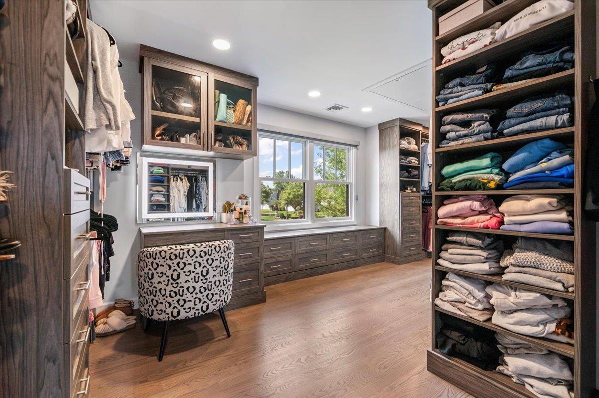 Copiague, New York 11726, United States, 4 Bedrooms Bedrooms, ,4 BathroomsBathrooms,Residential,Active,155236