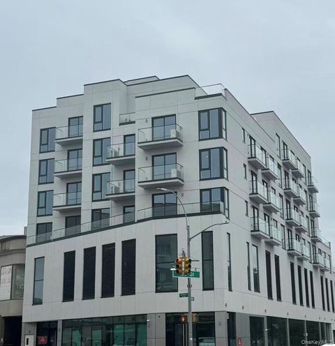 Condo For Sale - 150-02 Northern Boulevard #4F<br/> Flushing, NY 11354