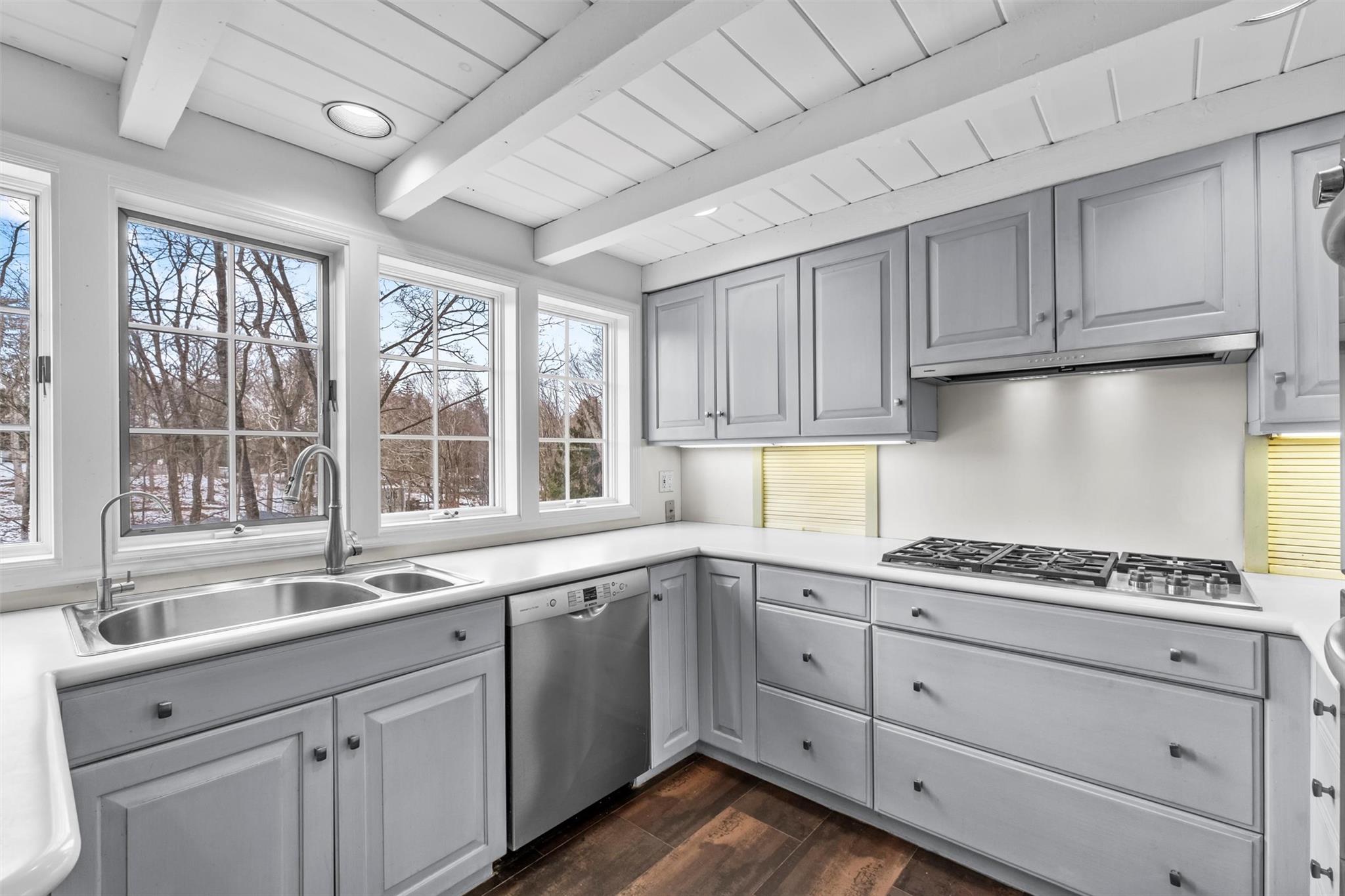 12 Spring Lane, Chappaqua, New York image 17