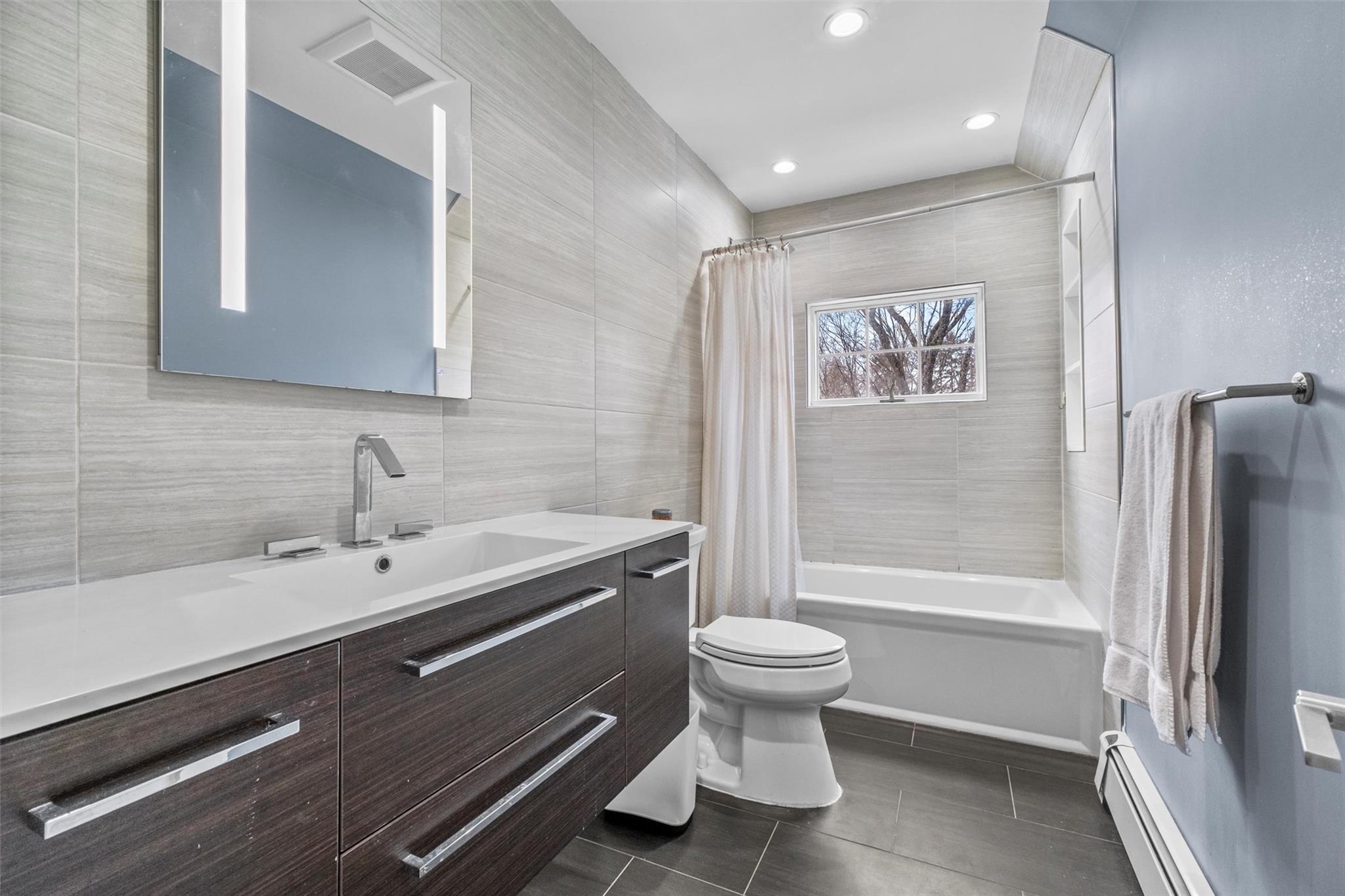 12 Spring Lane, Chappaqua, New York image 32