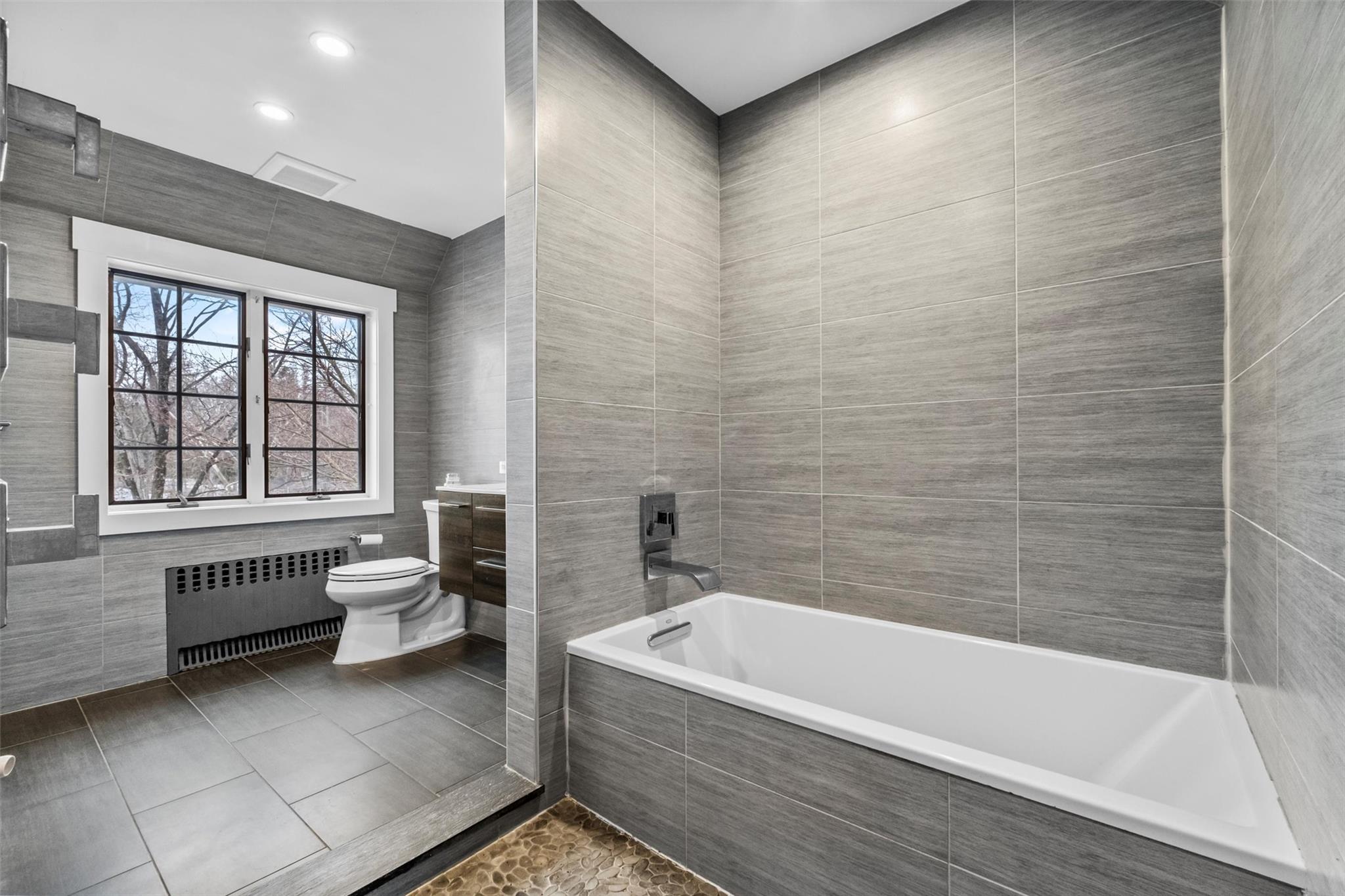 12 Spring Lane, Chappaqua, New York image 29